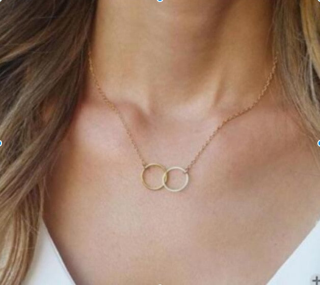 Vintage Multilayer Pendant Butterfly Necklace for Women Butterflies Moon Star Charm Choker Necklaces Boho Fashion Jewelry Gift