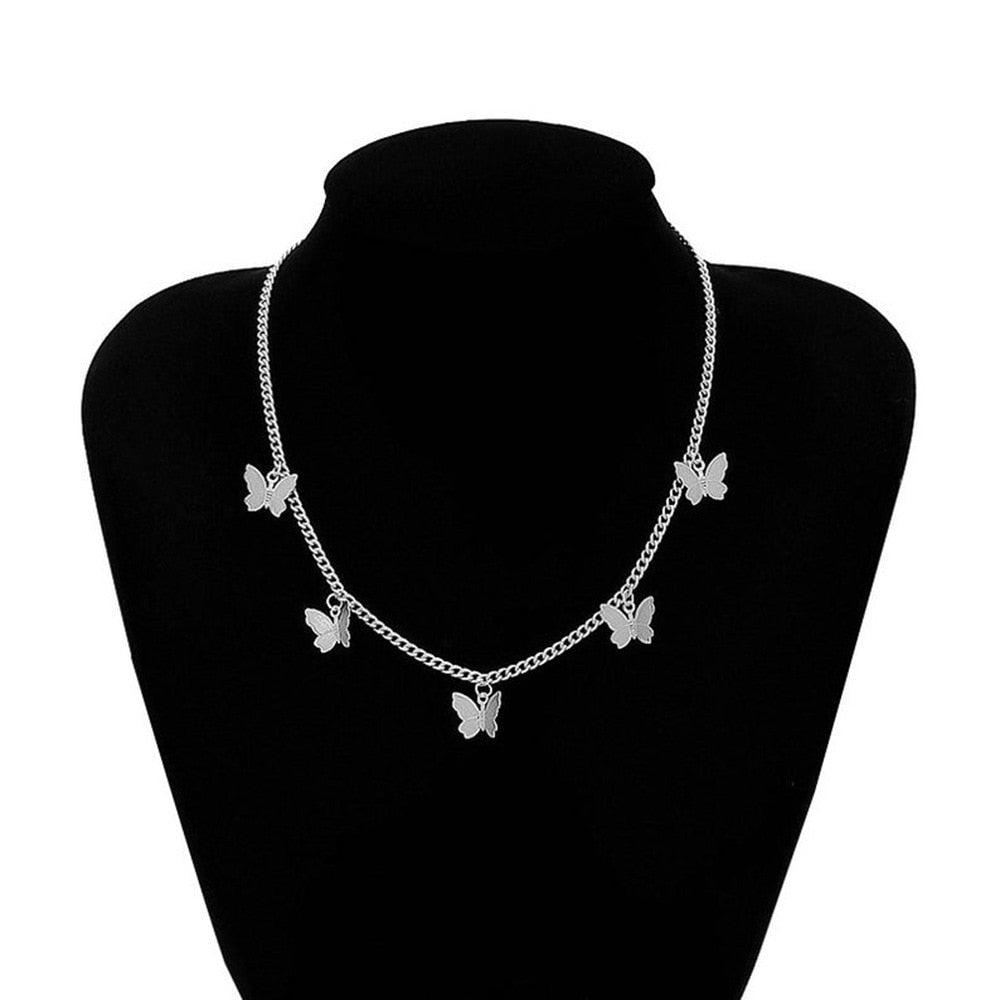 Vintage Multilayer Pendant Butterfly Necklace for Women Butterflies Moon Star Charm Choker Necklaces Boho Fashion Jewelry Gift