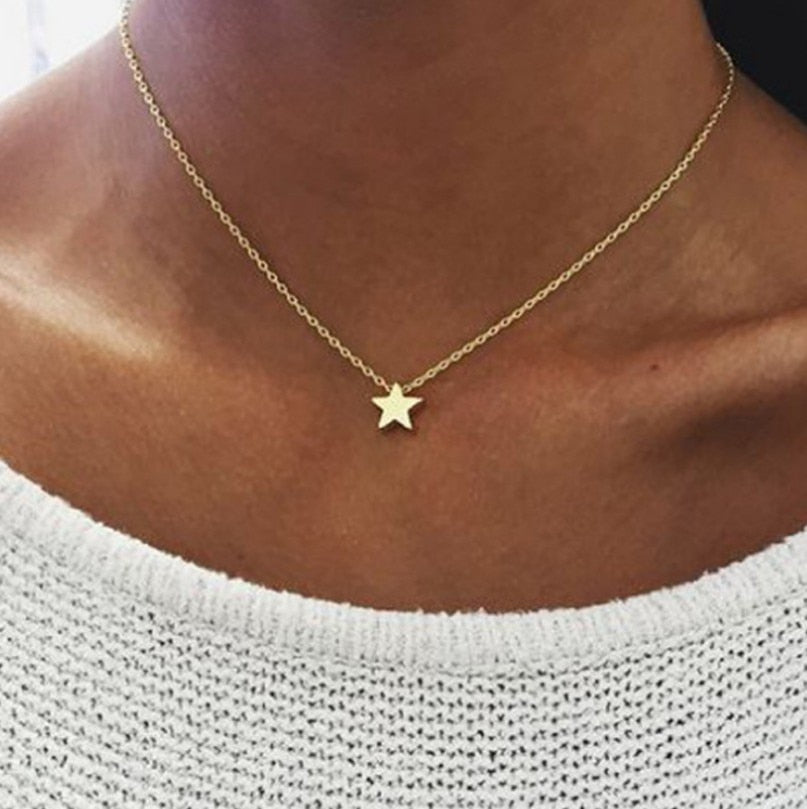Vintage Multilayer Pendant Butterfly Necklace for Women Butterflies Moon Star Charm Choker Necklaces Boho Fashion Jewelry Gift