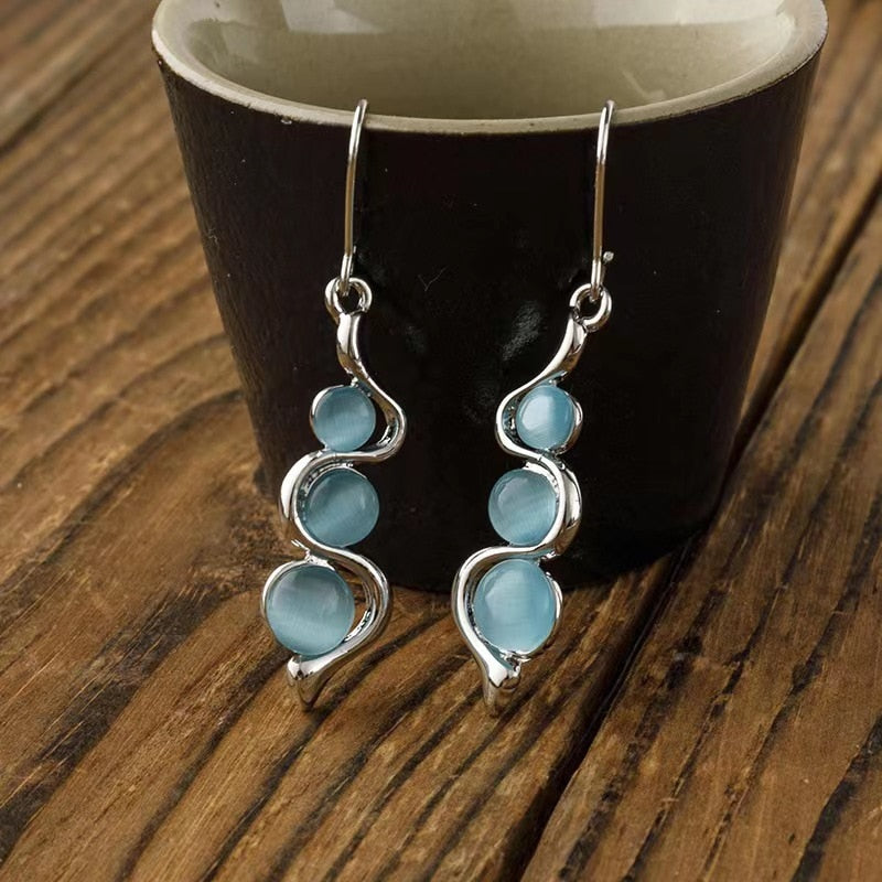 Boho Dangle Earrings for Women Vintage Selenite Turquoise Drop Earrings Ethnic Retro Pendant Ear Hook Beach Party Jewelry Gift