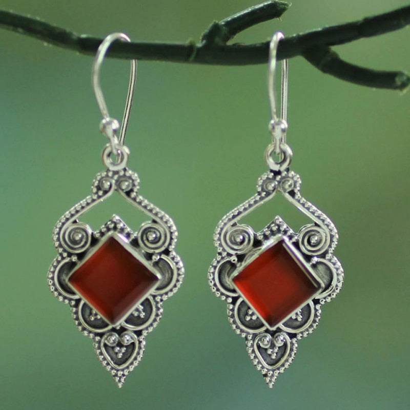 Boho Dangle Earrings for Women Vintage Selenite Turquoise Drop Earrings Ethnic Retro Pendant Ear Hook Beach Party Jewelry Gift