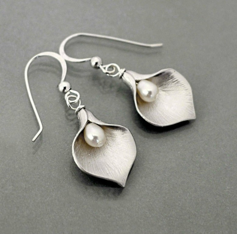 Boho Dangle Earrings for Women Vintage Selenite Turquoise Drop Earrings Ethnic Retro Pendant Ear Hook Beach Party Jewelry Gift