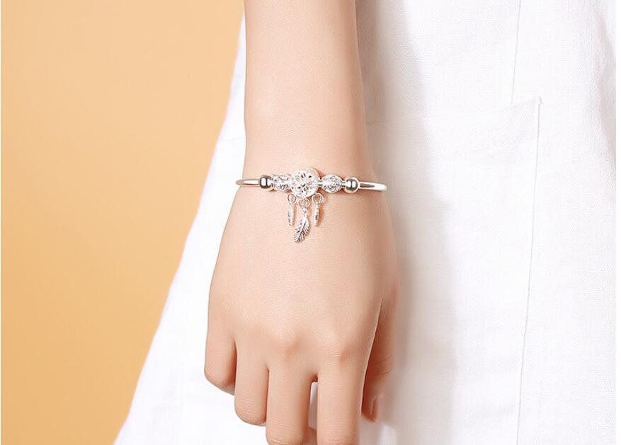 Adjustable Silver Color Dreamcatcher Tassel Feather Round Bead Charm Bracelet &amp;Bangle For Women Elegant Jewelry sl209