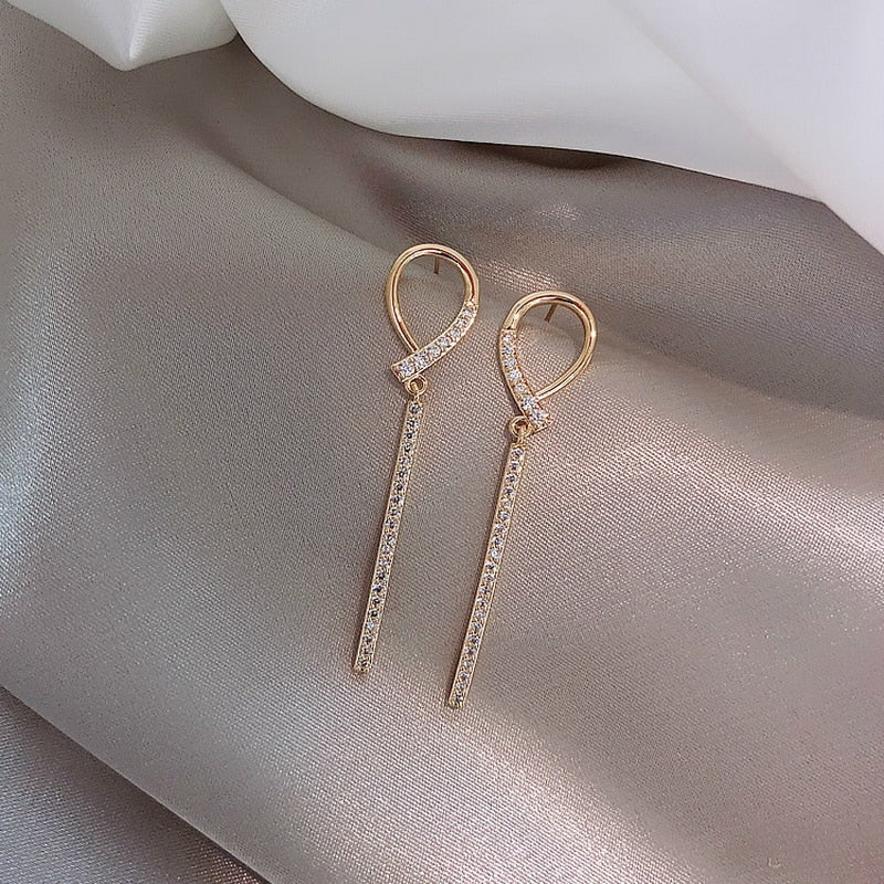 New Trendy Moon Dangle Earrings For Women Temperament Pearl Cherry Cat Rhinestone Pendant Earring Girl Party Jewelry Gift
