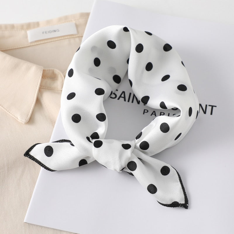 2022 Square Silk Scarf Women Fashion Print Small Neck Scarfs Office Lady Hair Band Foulard Hand Kerchief Female Bandana Shawl