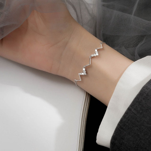 Adjustable Silver Color Dreamcatcher Tassel Feather Round Bead Charm Bracelet &amp;Bangle For Women Elegant Jewelry sl209