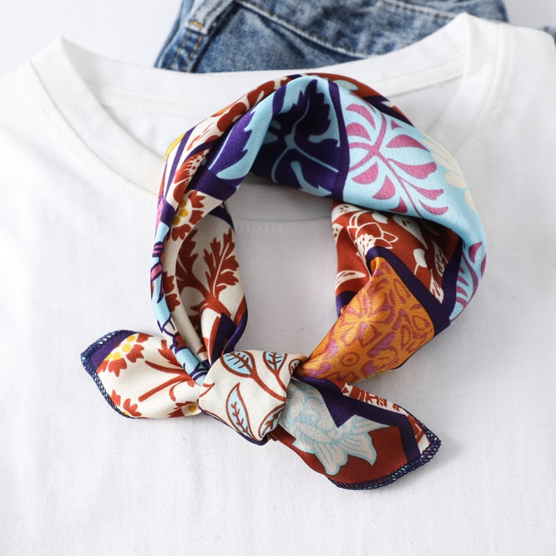 2022 Square Silk Scarf Women Fashion Print Small Neck Scarfs Office Lady Hair Band Foulard Hand Kerchief Female Bandana Shawl