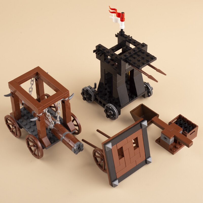 Medieval Castle Wall Model Building Blocks Ancient Military Siege Weapons Tent Watchtower Chariot Bonfire Carriage Bricks Toys