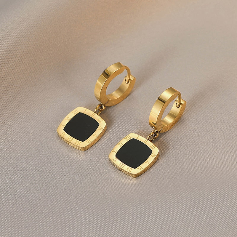 Non Fading Design Sense Stainless steel Shell Square Pendant Ear Button Fashion Jewelry Party Luxury For Woman Girls Earrings