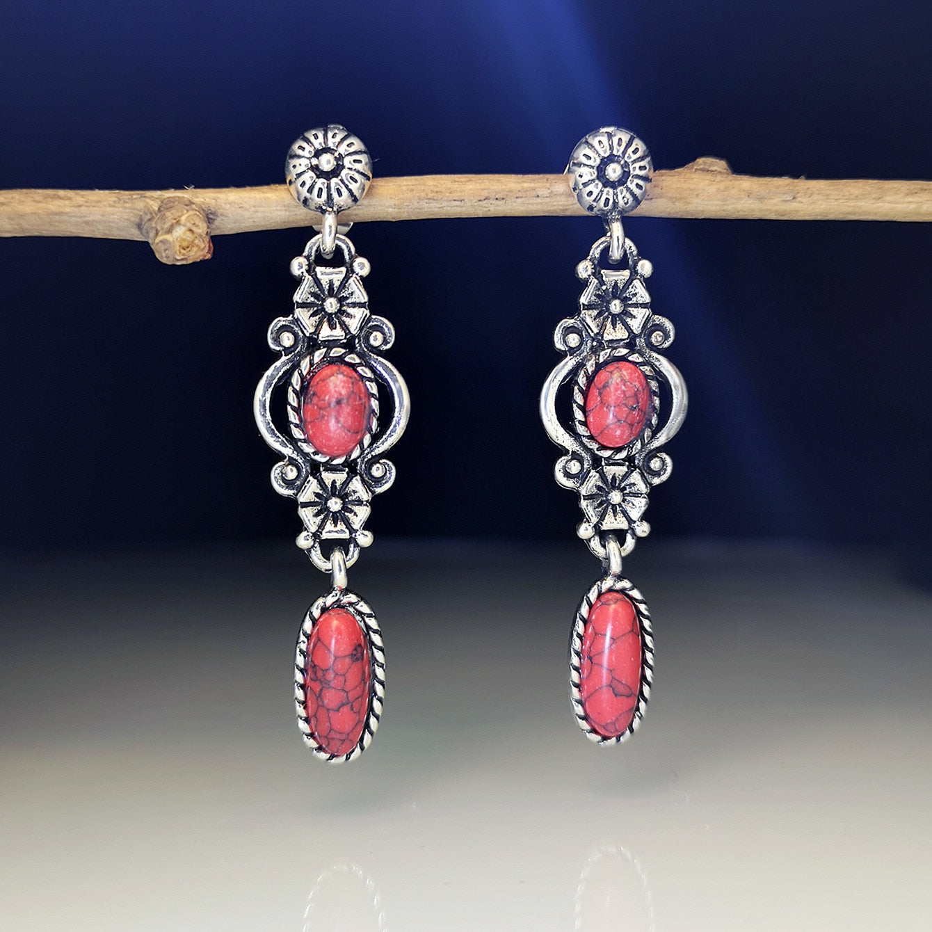Vintage Ethnic Flower Drop Hanging Earring for Women Tredn Fashion Lovely Ear Pendant Dangle Earrings Jewelry Accessories