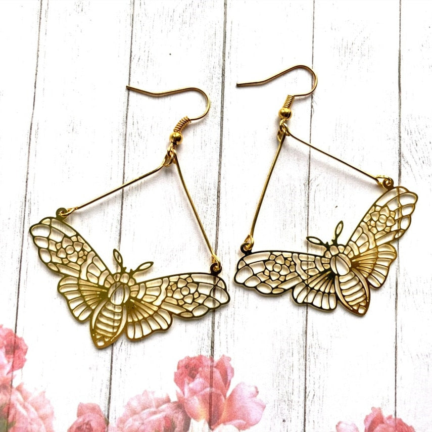 Moth Charm Gold Plated Earrings For Women Girls Boho Jewelry Accessories Hollow Butterfly Pendants Ear Hooks Beautiful Earring