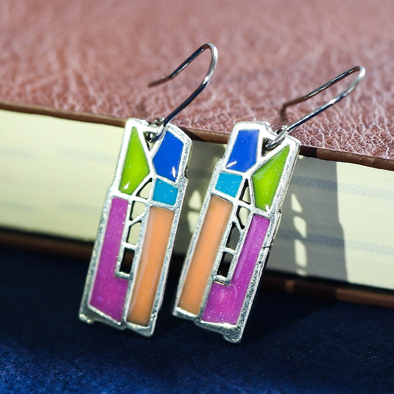 Vintage Ethnic Flower Drop Hanging Earring for Women Tredn Fashion Lovely Ear Pendant Dangle Earrings Jewelry Accessories