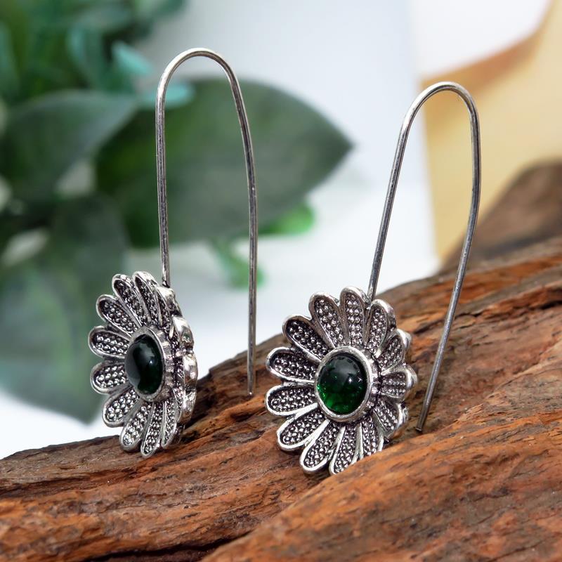 Vintage Ethnic Flower Drop Hanging Earring for Women Tredn Fashion Lovely Ear Pendant Dangle Earrings Jewelry Accessories