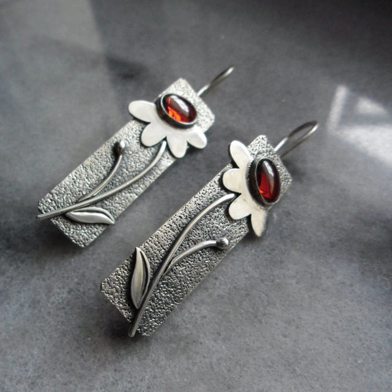 Vintage Ethnic Flower Drop Hanging Earring for Women Tredn Fashion Lovely Ear Pendant Dangle Earrings Jewelry Accessories