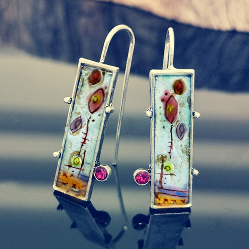 Vintage Ethnic Flower Drop Hanging Earring for Women Tredn Fashion Lovely Ear Pendant Dangle Earrings Jewelry Accessories