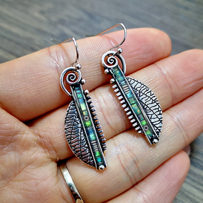 Vintage Ethnic Flower Drop Hanging Earring for Women Tredn Fashion Lovely Ear Pendant Dangle Earrings Jewelry Accessories