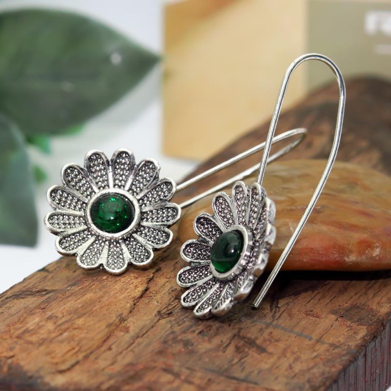 Vintage Ethnic Flower Drop Hanging Earring for Women Tredn Fashion Lovely Ear Pendant Dangle Earrings Jewelry Accessories