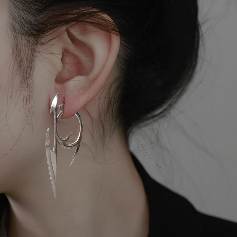 2022 New Punk Drop Earrings Y2K Fashion Gothic Personality Darts Pendant Earring for Women Men Girls Female Ear Jewelry