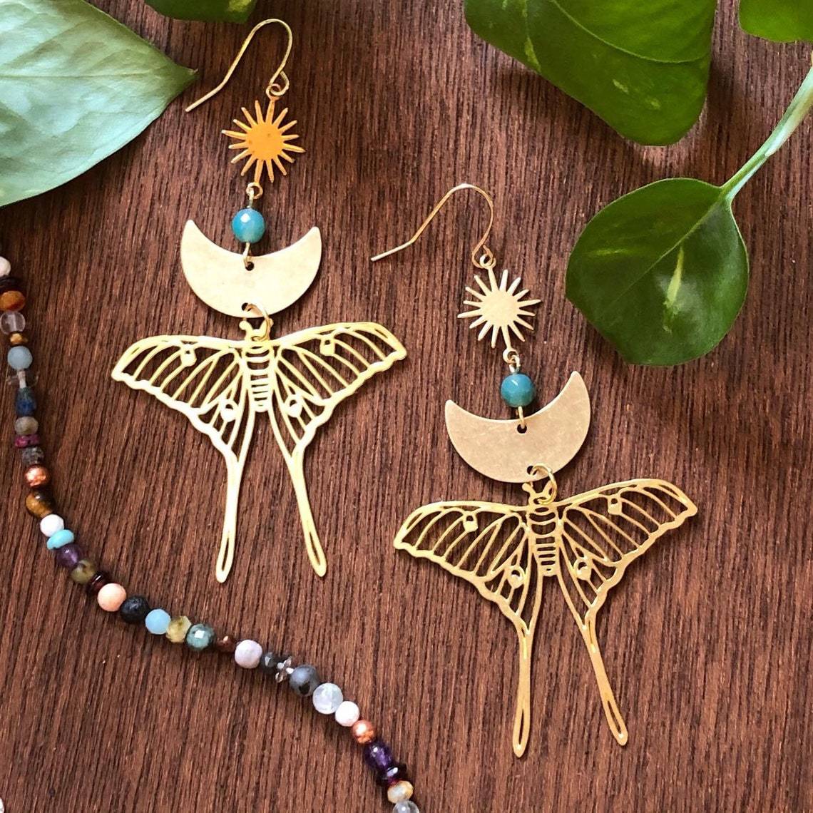 Moth Charm Gold Plated Earrings For Women Girls Boho Jewelry Accessories Hollow Butterfly Pendants Ear Hooks Beautiful Earring