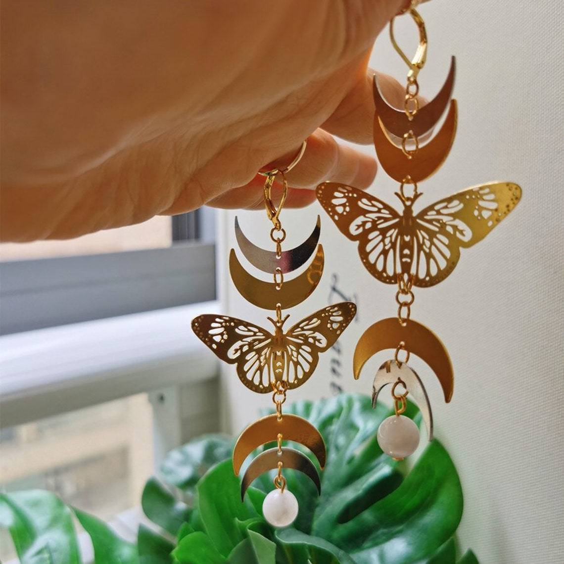 Moth Charm Gold Plated Earrings For Women Girls Boho Jewelry Accessories Hollow Butterfly Pendants Ear Hooks Beautiful Earring