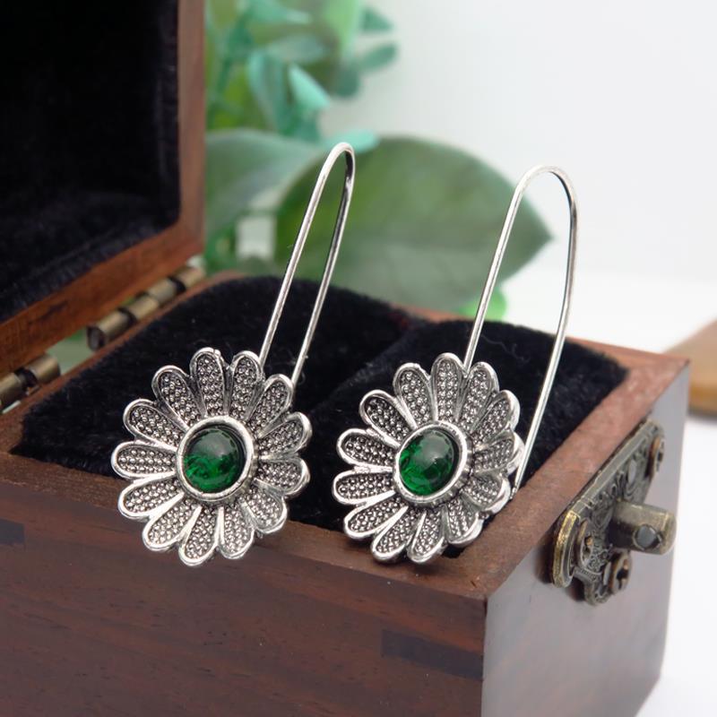 Vintage Ethnic Flower Drop Hanging Earring for Women Tredn Fashion Lovely Ear Pendant Dangle Earrings Jewelry Accessories